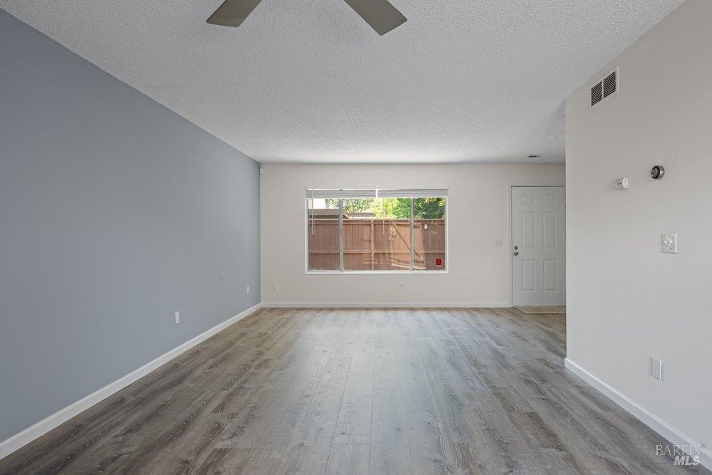 1737 Las Raposas Court Santa Rosa, CA 95409 - Photo 8 of 41