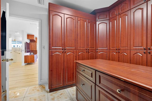 $1,650,000 | 9261 Southwest 88th Street, Miami, FL 33173