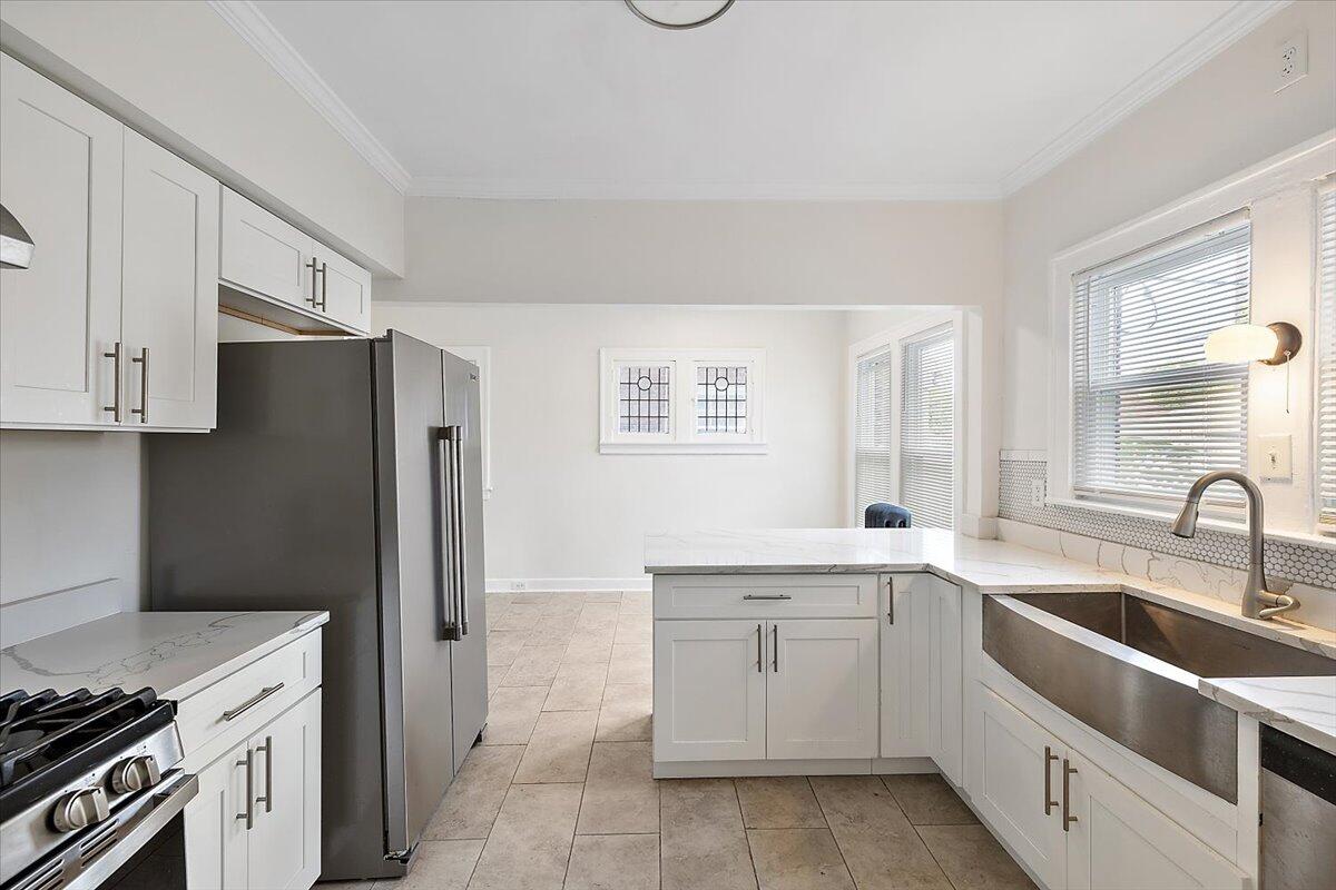 2066 Atkinson Street Detroit, MI 48206 - Photo 18 of 48 24-2066 Atkinson-24