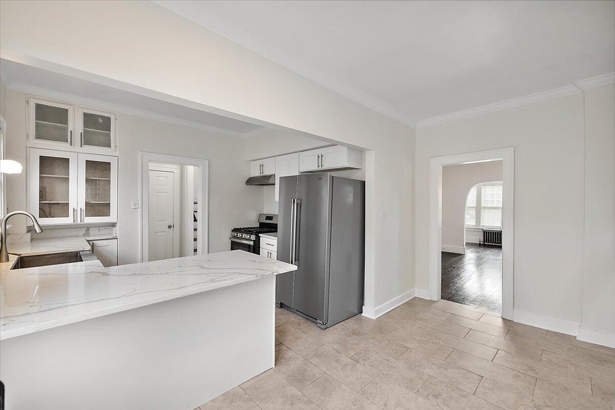 2066 Atkinson Street Detroit, MI 48206 - Photo 22 of 48 28-2066 Atkinson-28