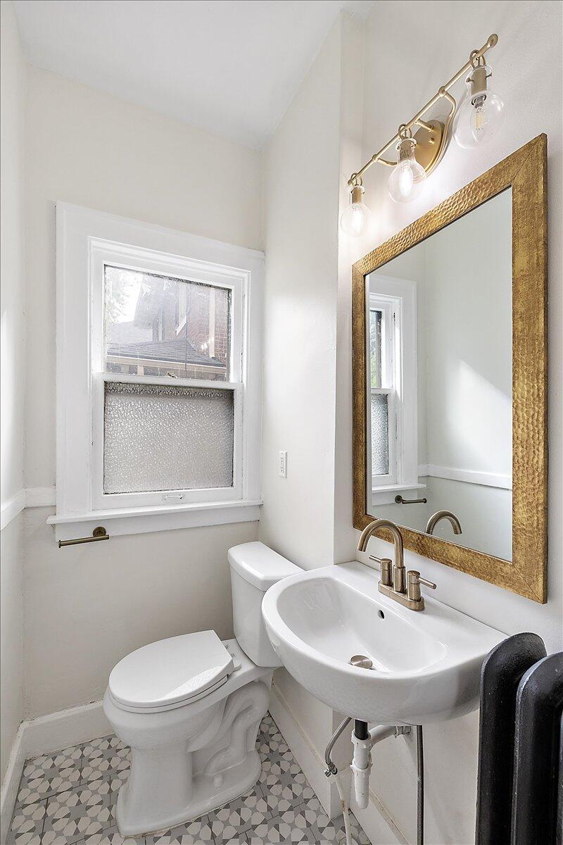 2066 Atkinson Street Detroit, MI 48206 - Photo 22 of 47 30-2066 Atkinson-30