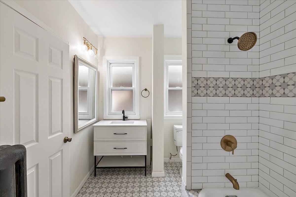 2066 Atkinson Street Detroit, MI 48206 - Photo 28 of 48 34-2066 Atkinson-34