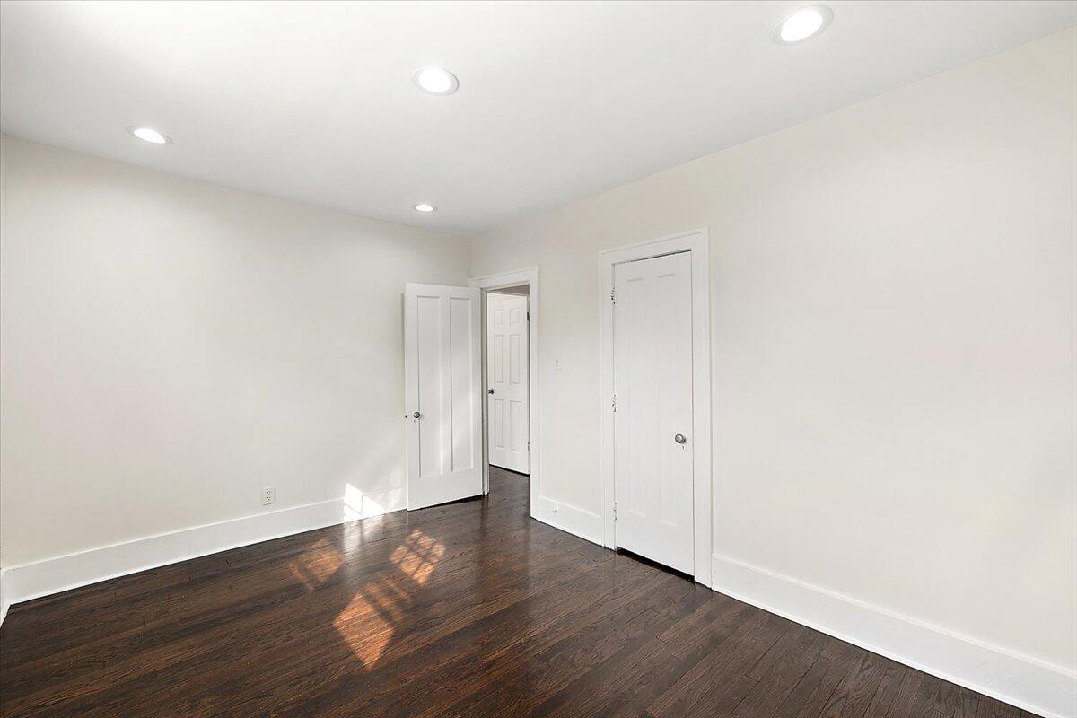 2066 Atkinson Street Detroit, MI 48206 - Photo 31 of 47 38-2066 Atkinson-38