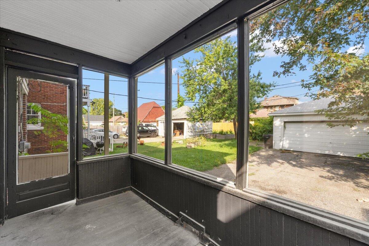 2066 Atkinson Street Detroit, MI 48206 - Photo 40 of 48 11-2066 Atkinson-11