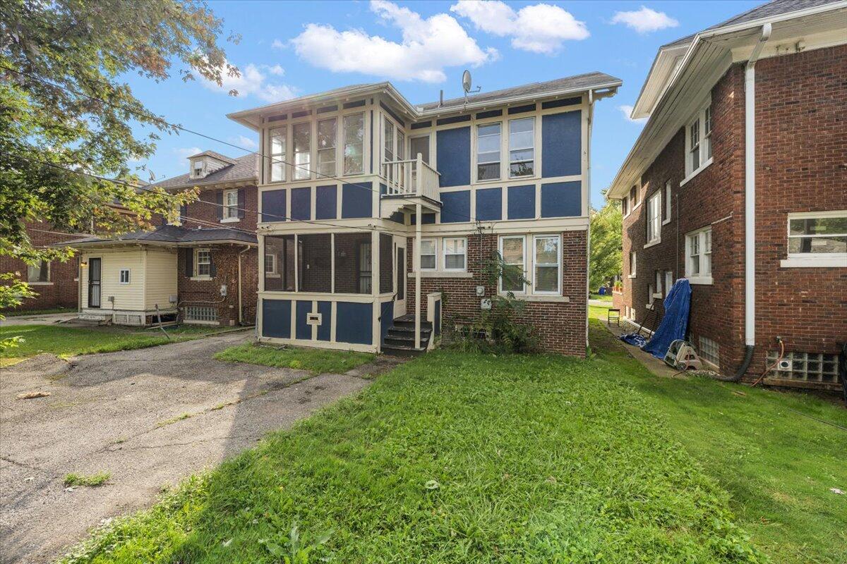 2066 Atkinson Street Detroit, MI 48206 - Photo 46 of 47 07-2066 Atkinson-7