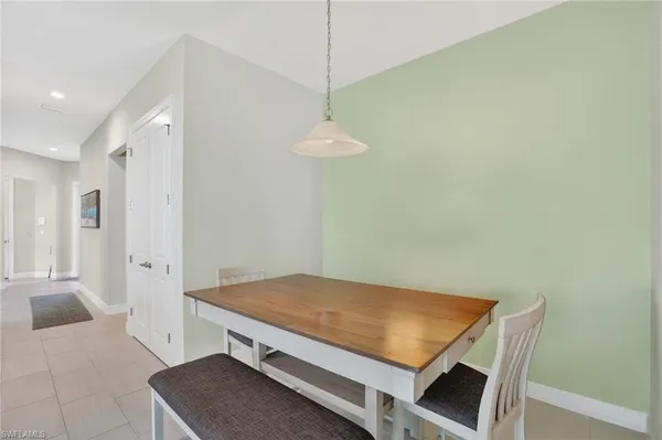 $679,000 | 9195 Cayman Drive, Naples, FL 34114