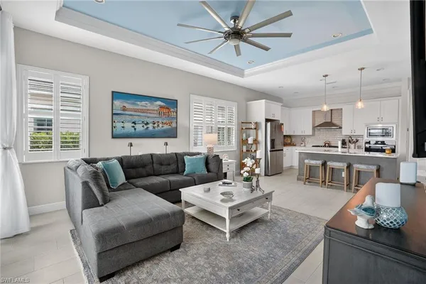 $679,000 | 9195 Cayman Drive, Naples, FL 34114