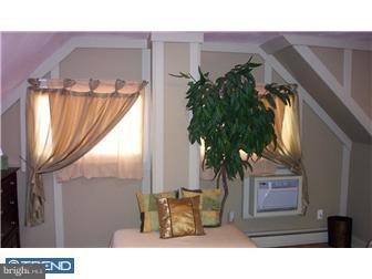 12 Hunt Road Levittown, PA 19056 - Photo 8 of 12 Gallery Image 8