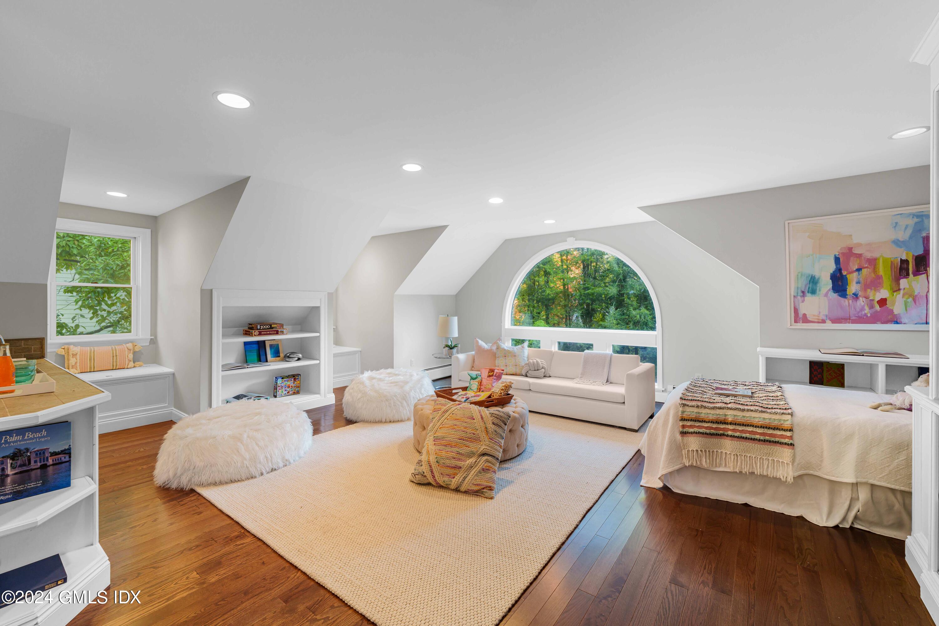 201 Cognewaugh Road Cos Cob, CT 06807 - Photo 16 of 38 16 - DSC09702