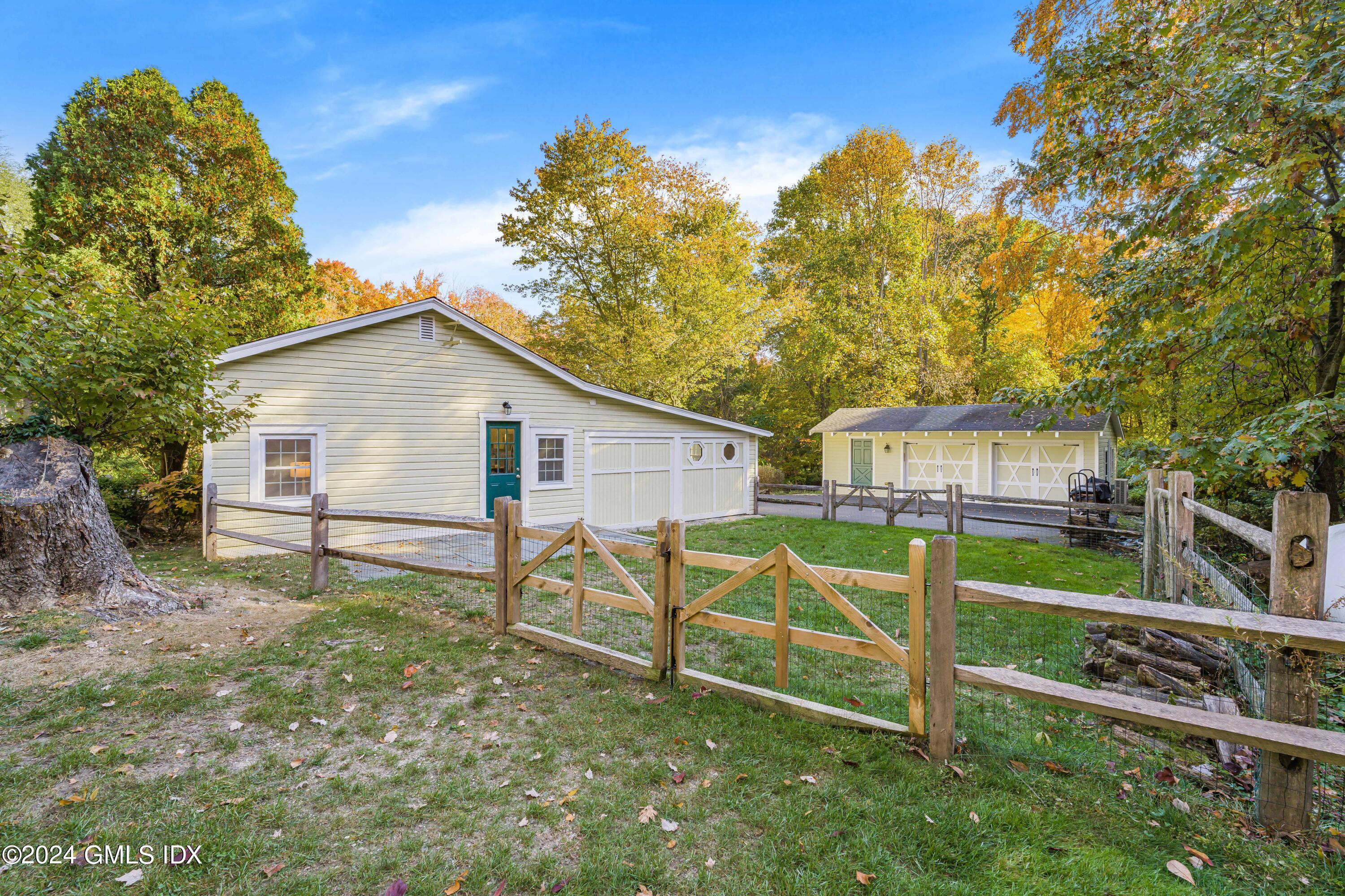 201 Cognewaugh Road Cos Cob, CT 06807 - Photo 27 of 38 27 - DSC00095