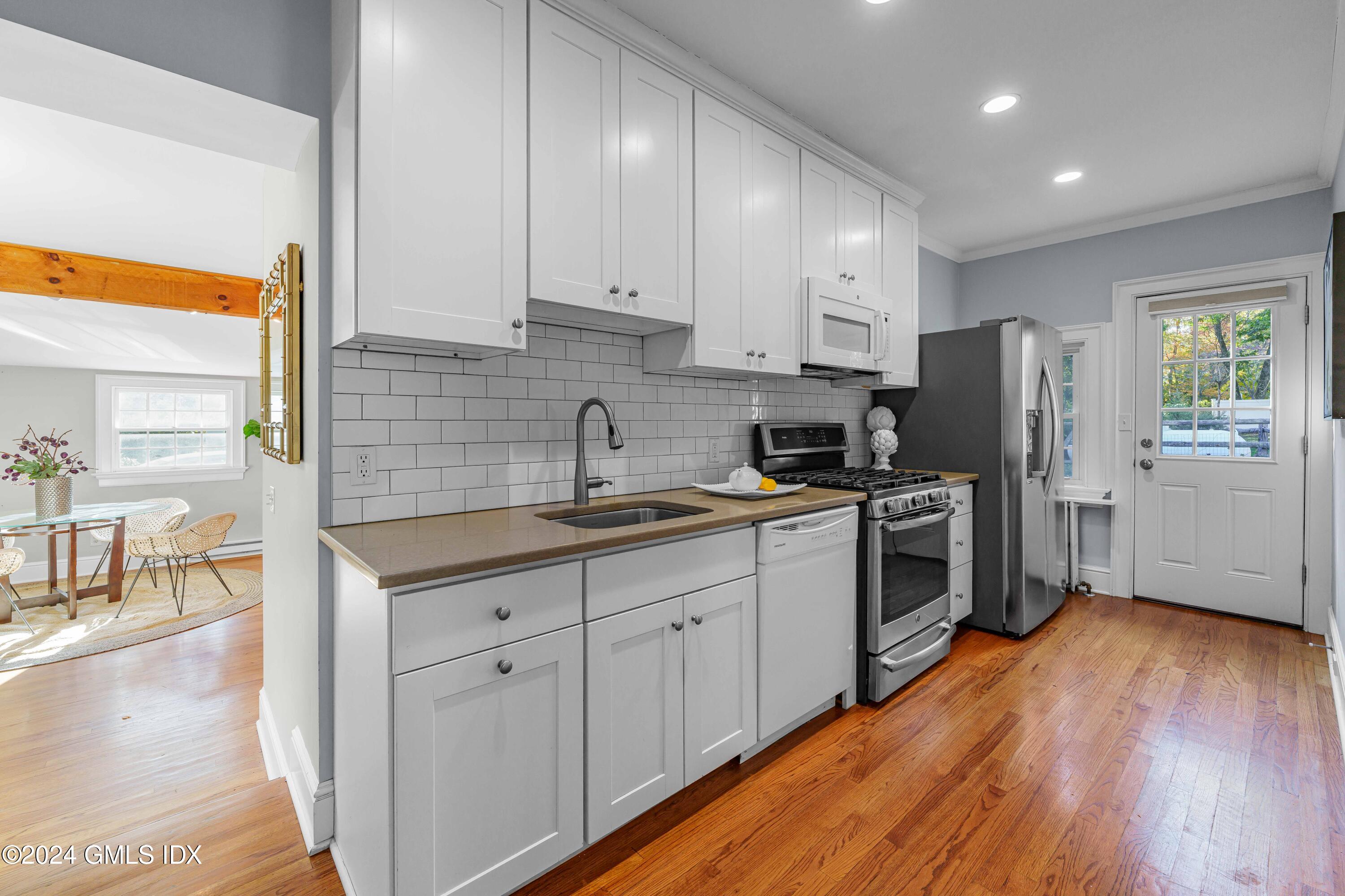 201 Cognewaugh Road Cos Cob, CT 06807 - Photo 30 of 38 30 - DSC00059