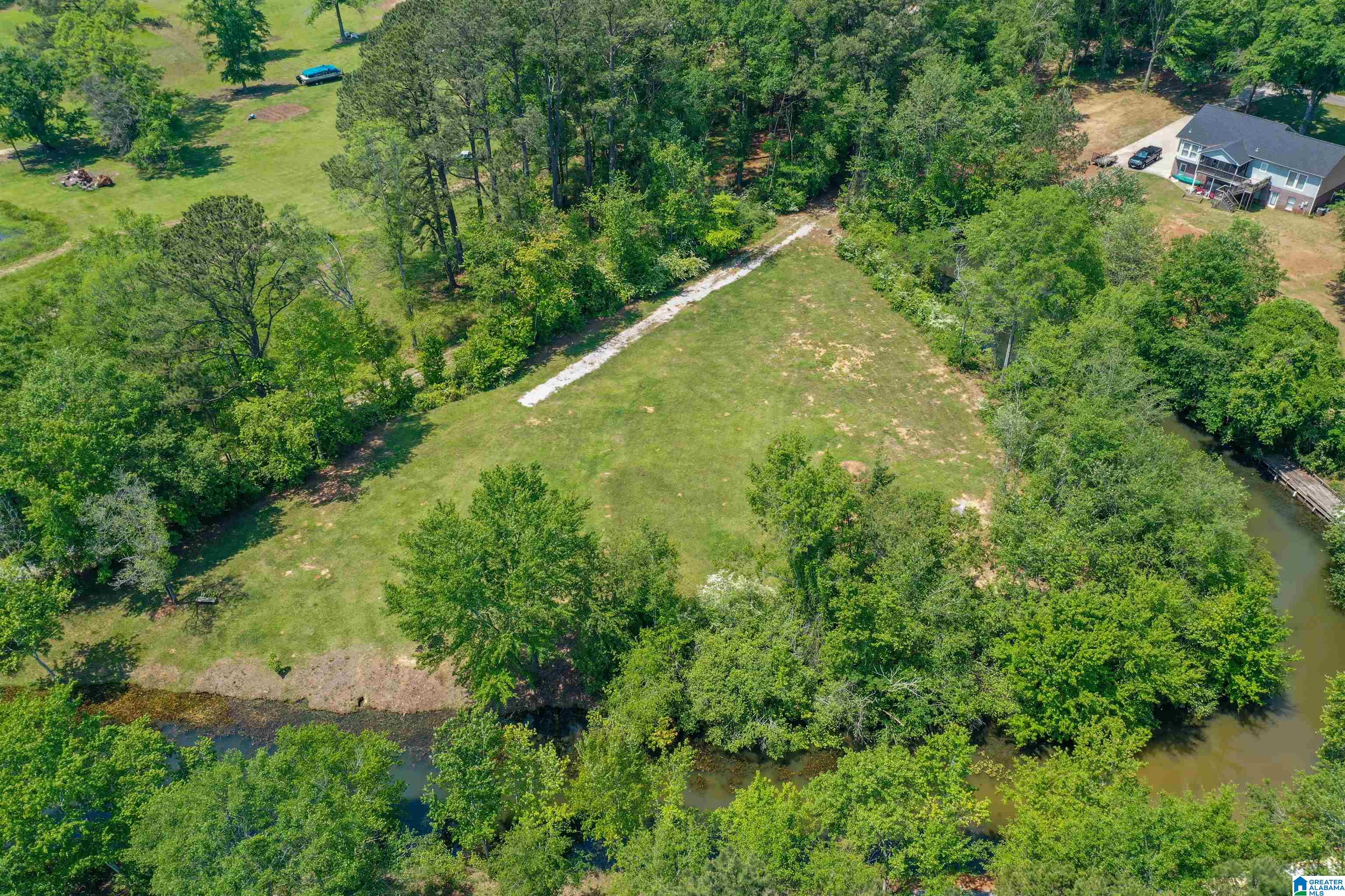 253 Carleton Point Lane, Unit 12 Wilsonville, AL 35186 - Photo 10 of 24