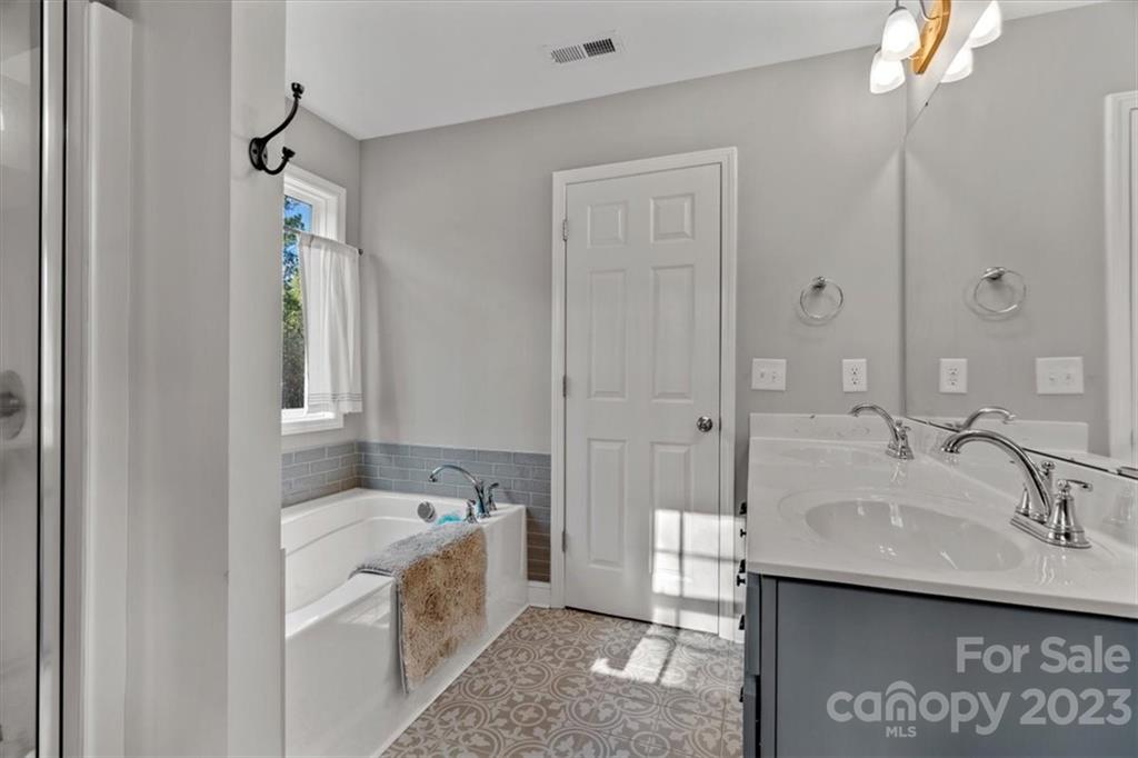 4379 Wylies Mill Road Edgemoor, SC 29712 - Photo 28 of 36 Gallery Image 28