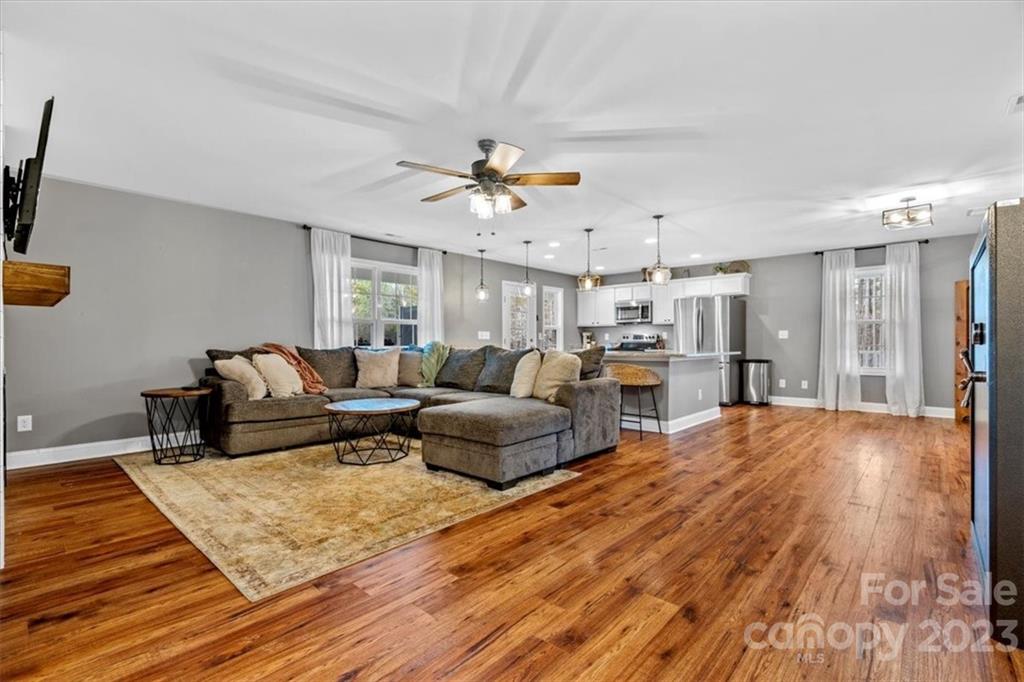 4379 Wylies Mill Road Edgemoor, SC 29712 - Photo 9 of 36 Gallery Image 9
