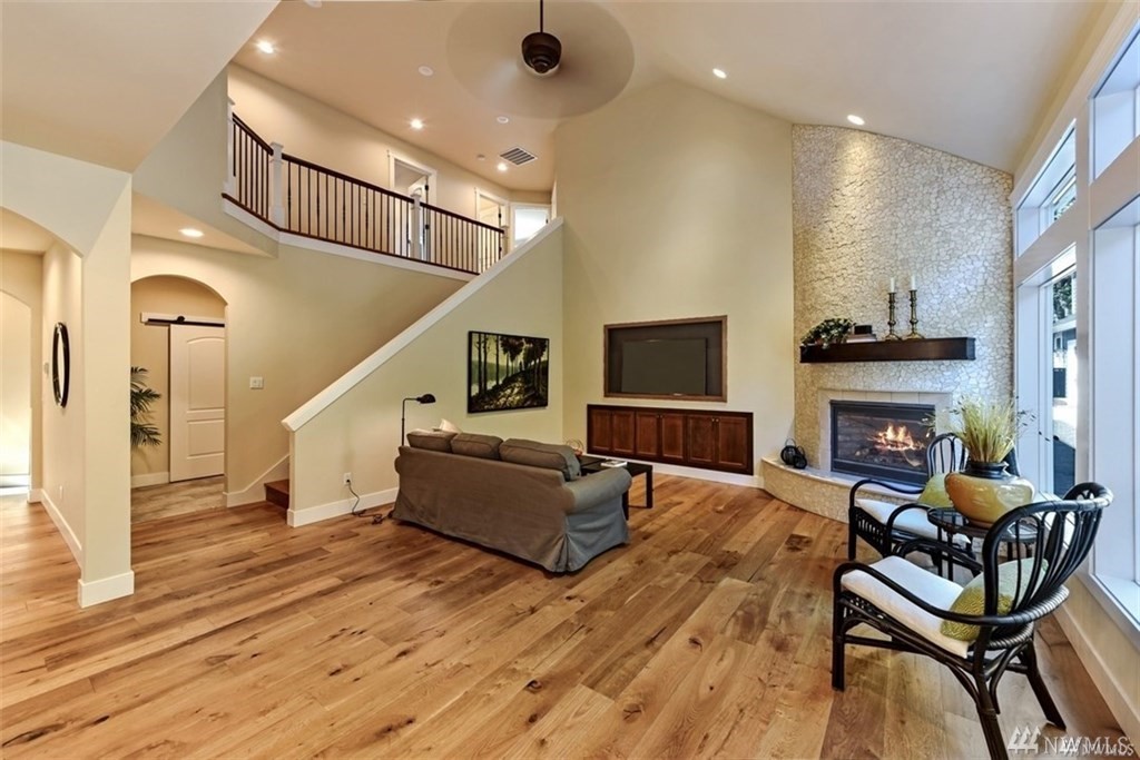 24310 7th Place West Bothell, WA 98021 - Photo 15 of 36