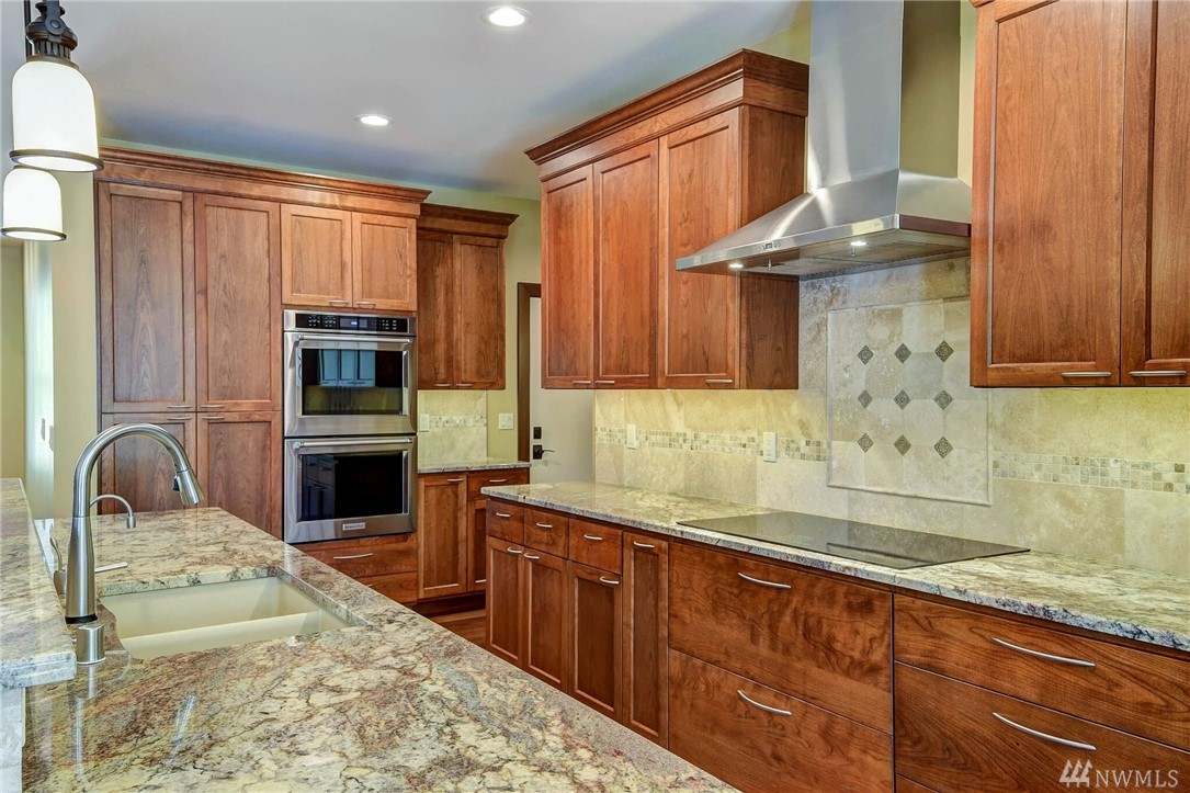 24310 7th Place West Bothell, WA 98021 - Photo 19 of 36