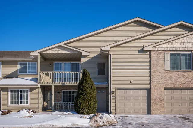 $239,900 | 9920 74th Street, Unit F, Kenosha, WI 53142