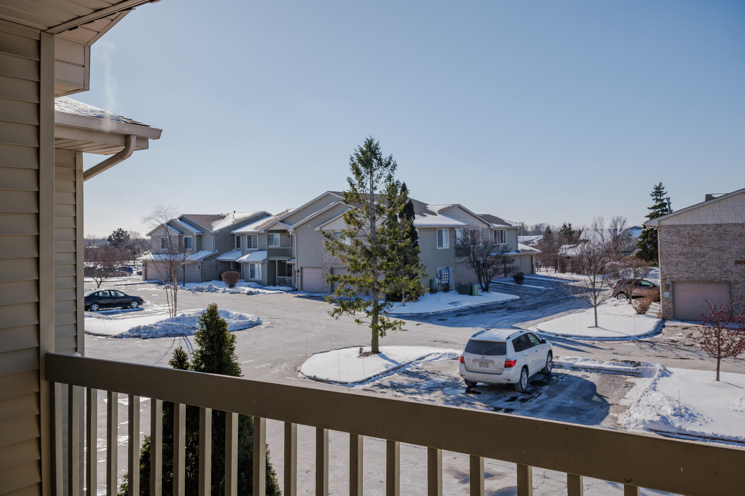 9920 74th Street, Unit F Kenosha, WI 53142 - Photo 23 of 31 Balcony View