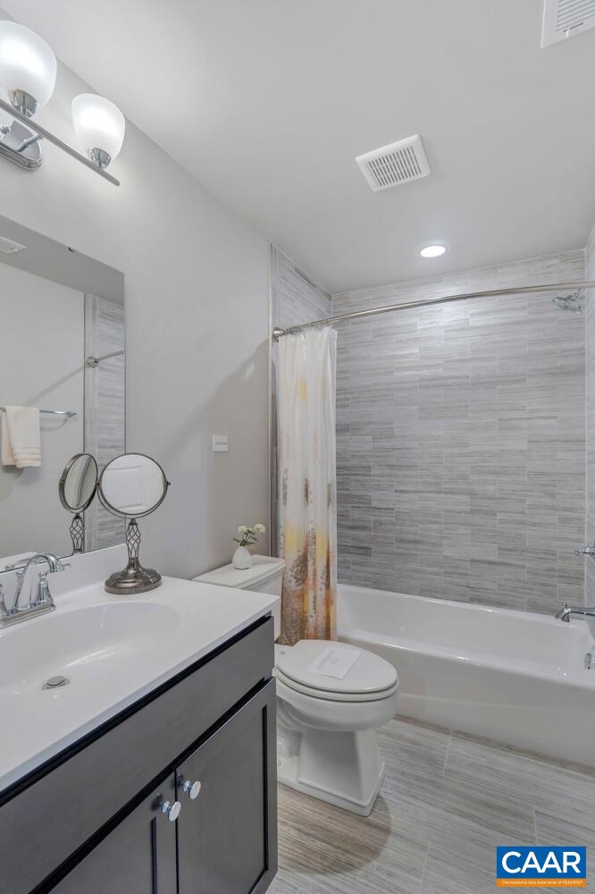 3225 Cliffstone Boulevard Charlottesville, VA 22911 - Photo 18 of 27