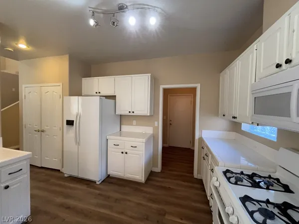 $2,495 | 1725 Buttermilk Drive, Henderson, NV 89074