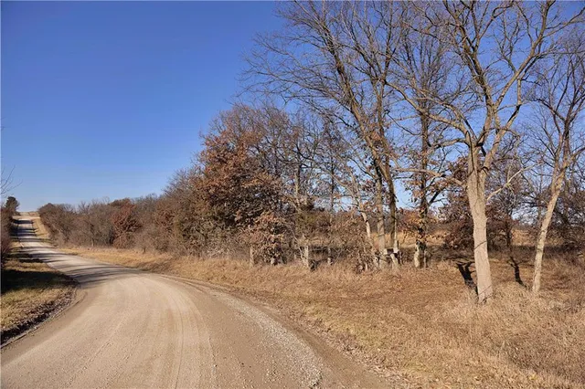 $140,000 | East 330th Street, Bethany, MO 64424