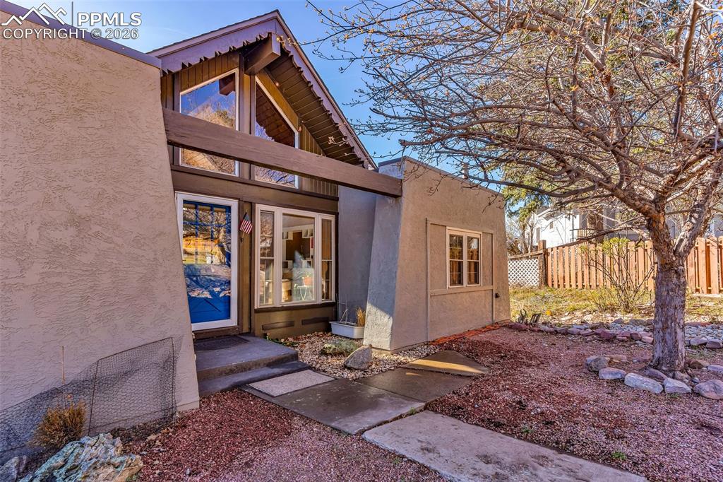 5796 County Rd CC108 Colorado City, CO 81019 - Photo 6 of 48 a front view of a house with garden
