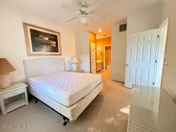 $1,250 | 155 Royal Poste Road, Unit 3011, Sunset Beach, NC 28468