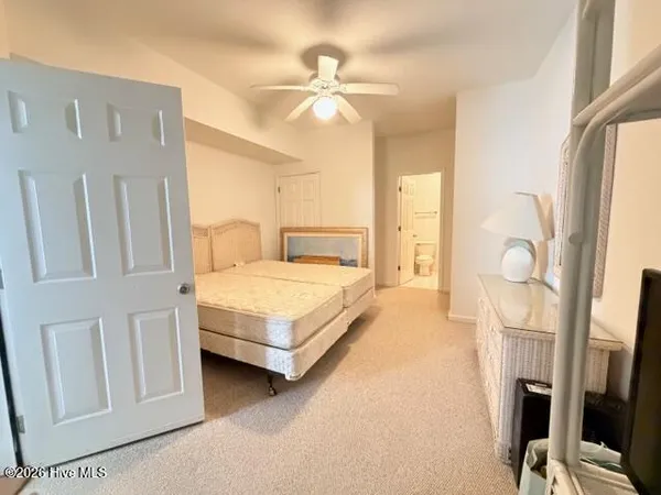 $1,250 | 155 Royal Poste Road, Unit 3011, Sunset Beach, NC 28468