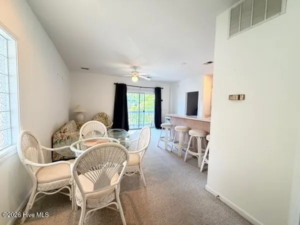 $1,250 | 155 Royal Poste Road, Unit 3011, Sunset Beach, NC 28468