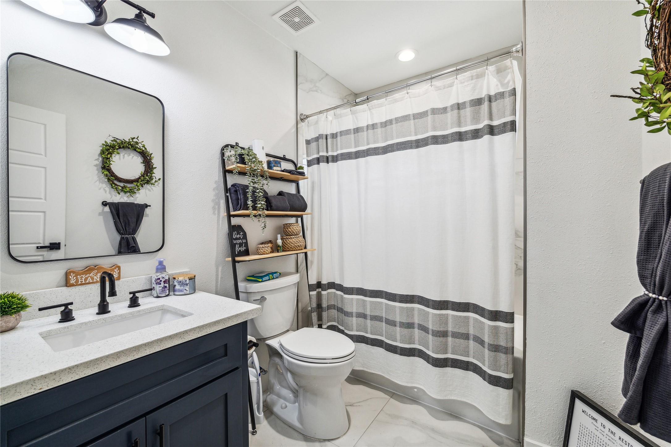 4603 Farmer Street Houston, TX 77020 - Photo 8 of 10