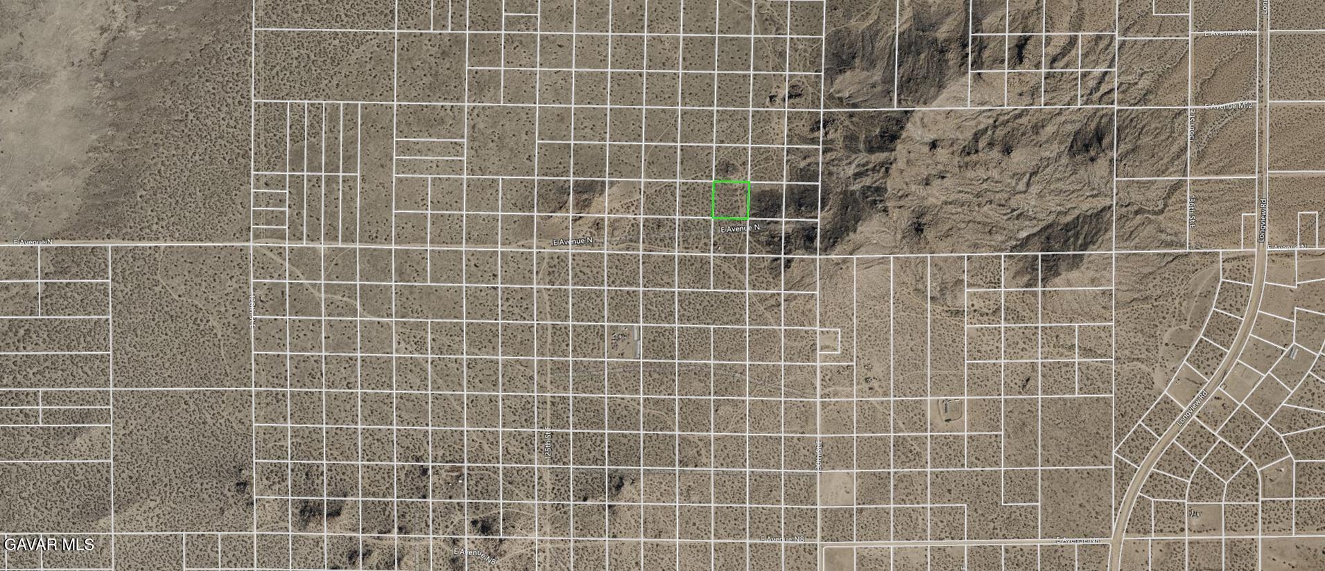 M14 125th Street East Lancaster, CA 93535 - Photo 13 of 13 a bathroom with a glass door shower