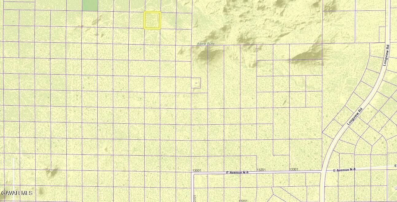 M14 125th Street East Lancaster, CA 93535 - Photo 9 of 13 a bathroom with a shower