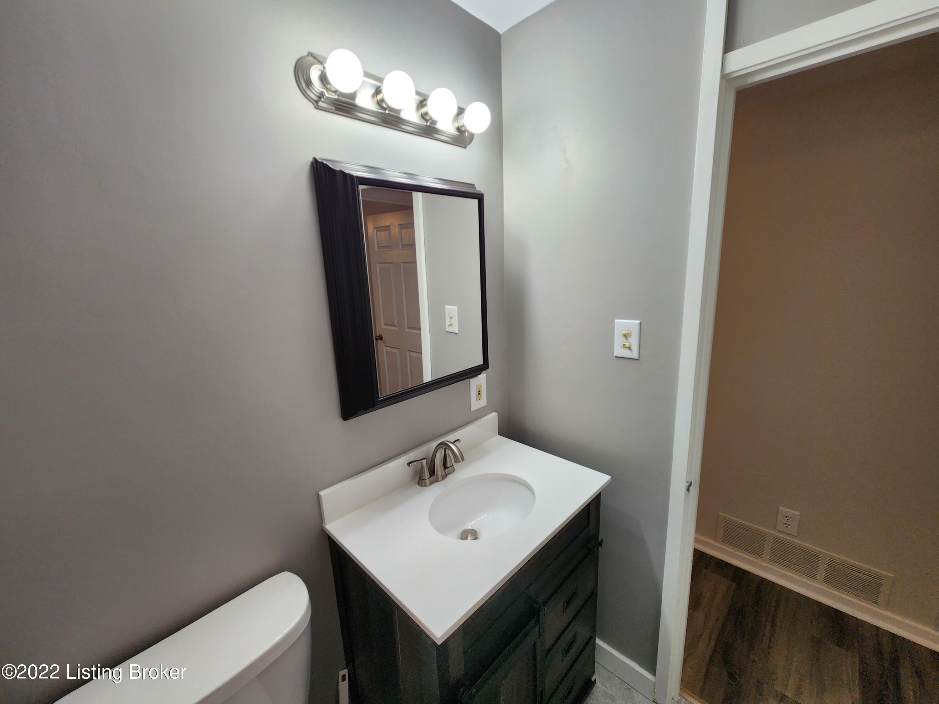 1040 Cherokee Road, Unit F3 Louisville, KY 40204 - Photo 16 of 26 20220913_190044