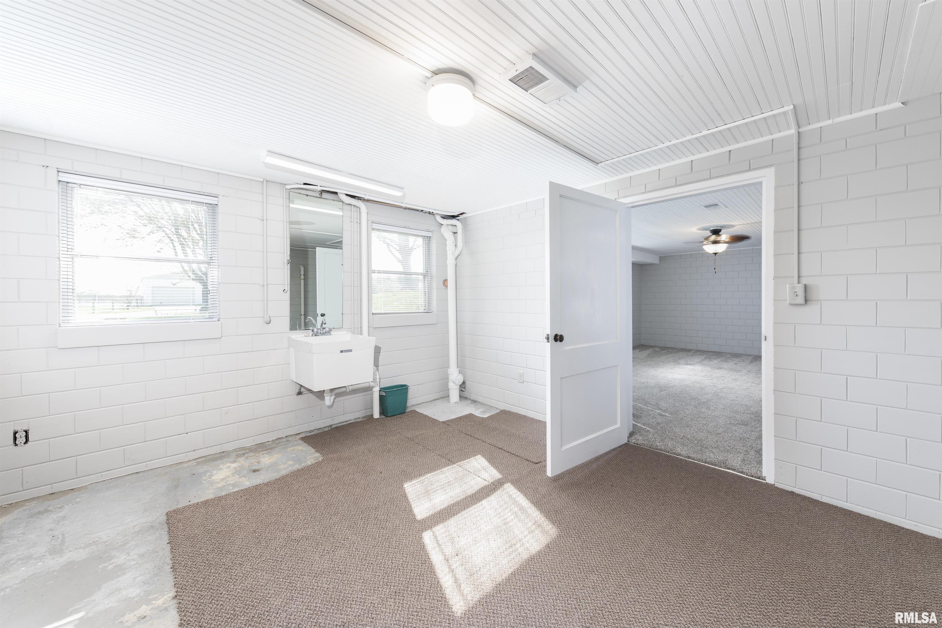 20209 West Farmington Road Trivoli, IL 61569 - Photo 18 of 45 Gallery Image 18
