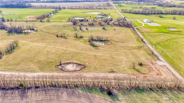 $112,500 | 7 Eagle Ridge, Warrensburg, MO 64093