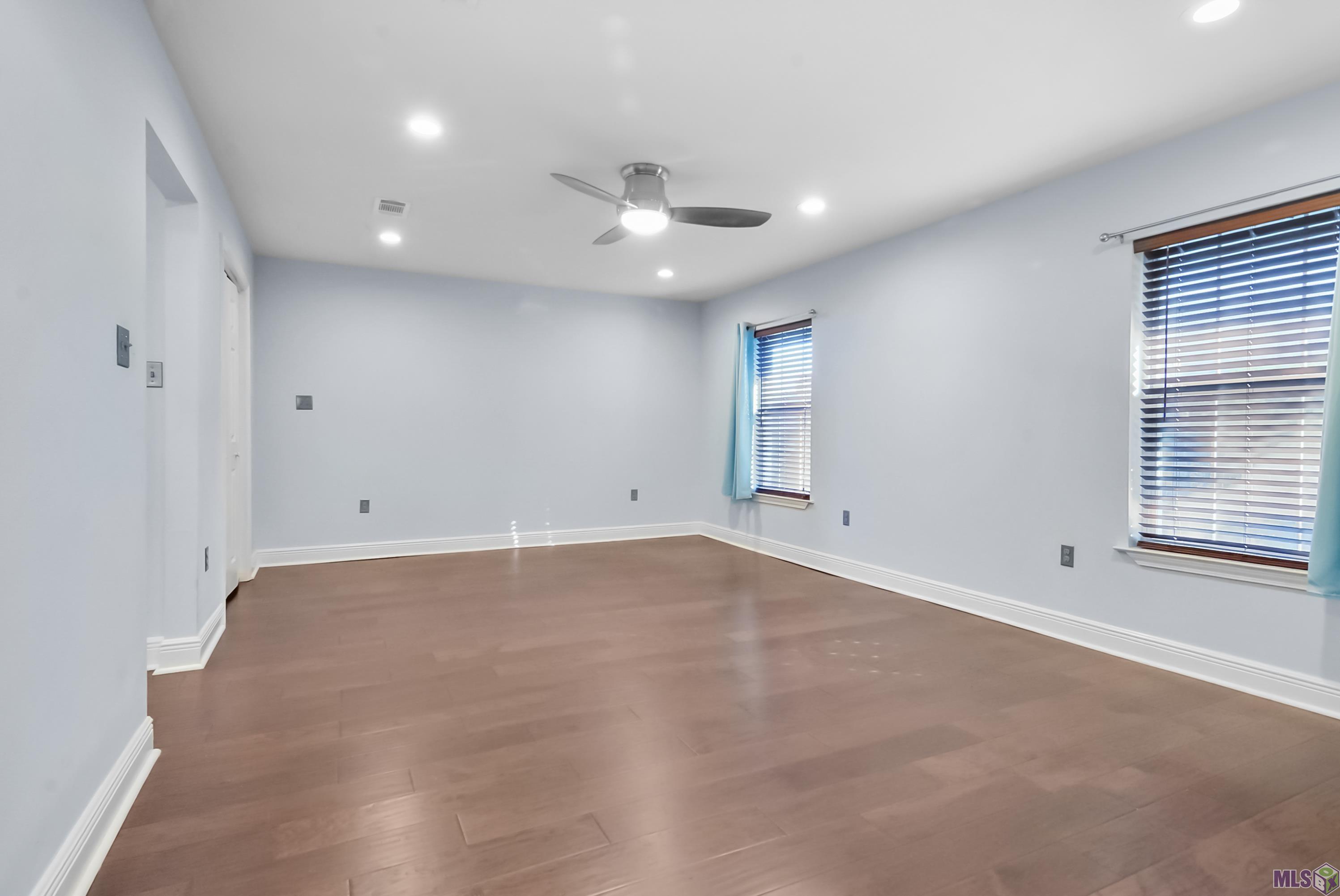 2122 General Lee Avenue Baton Rouge, LA 70810 - Photo 6 of 19 Primary Bedroom