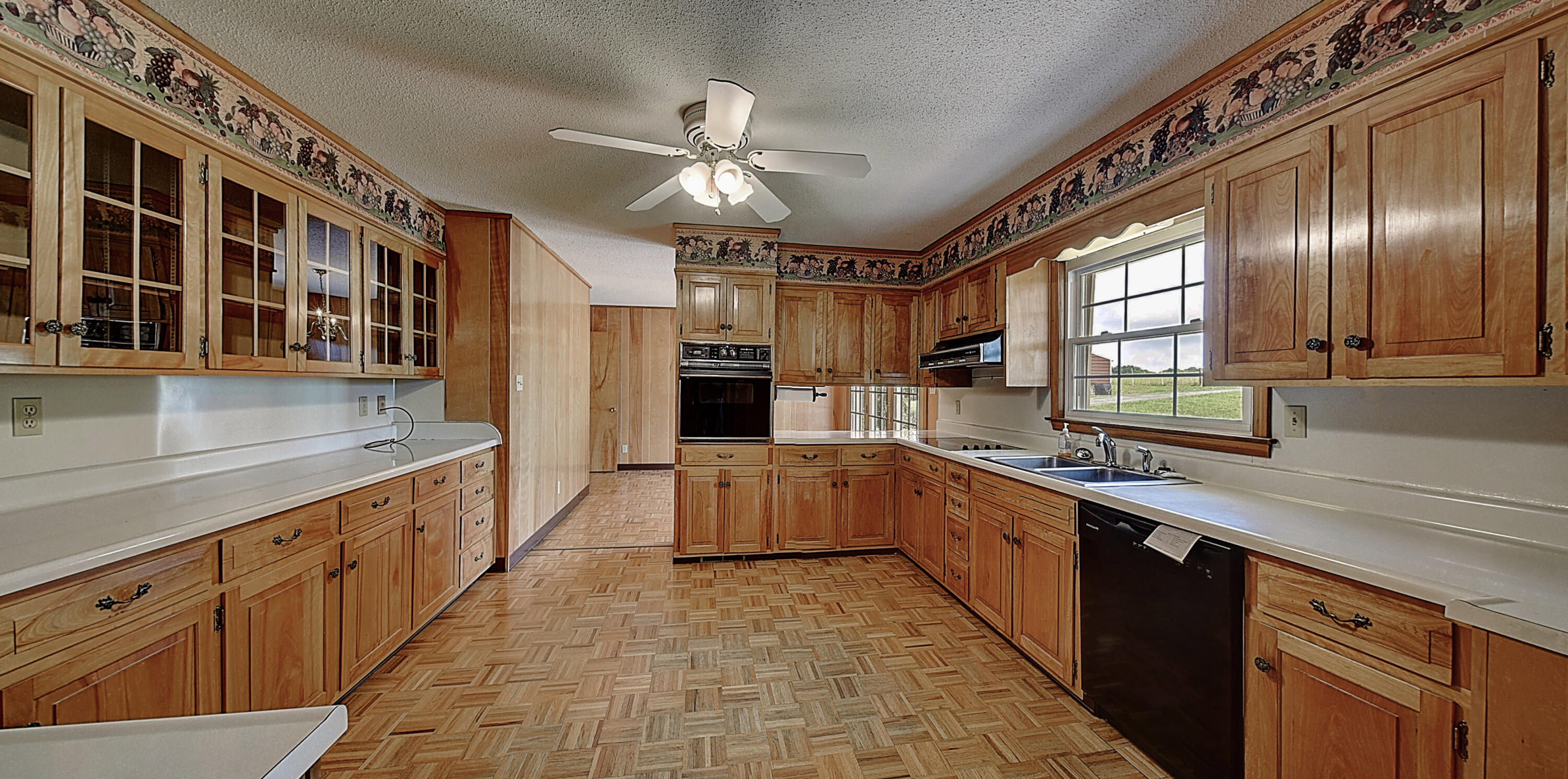 813 Gray Station Road Gray, TN 37615 - Photo 14 of 45 DSC_0196And8more_stitch