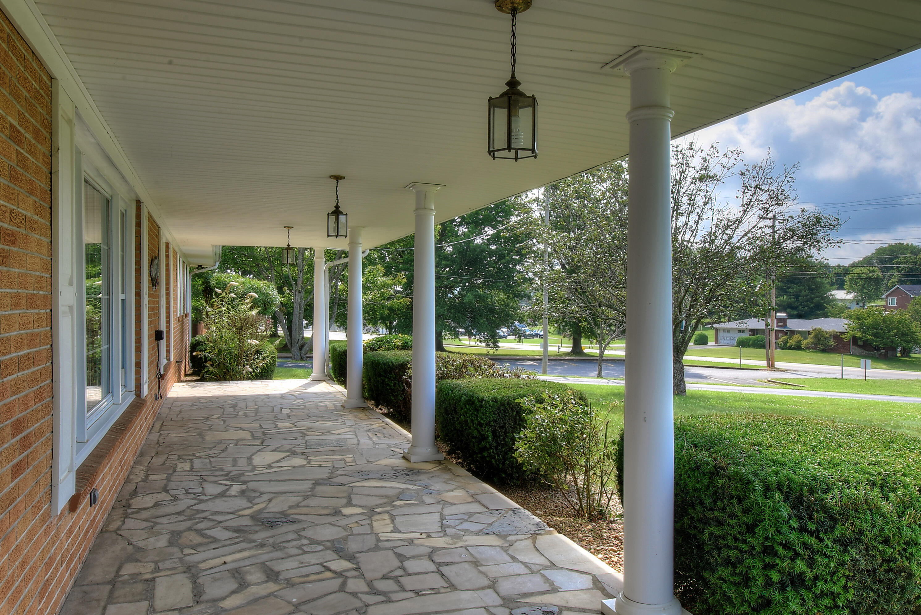 813 Gray Station Road Gray, TN 37615 - Photo 7 of 45 DSC_0079_80_81_82_83_84