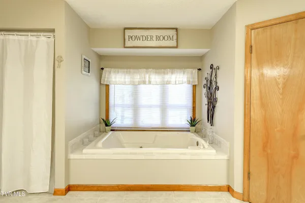 $800,000 | 154 Horton Ridge Road, Erwin, TN 37650