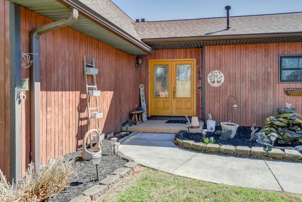 $800,000 | 154 Horton Ridge Road, Erwin, TN 37650