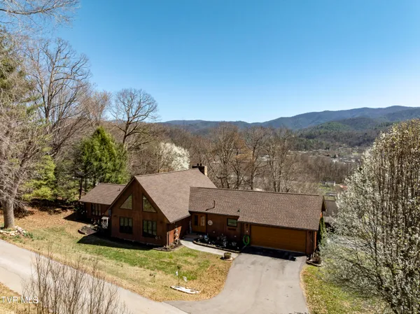 $800,000 | 154 Horton Ridge Road, Erwin, TN 37650