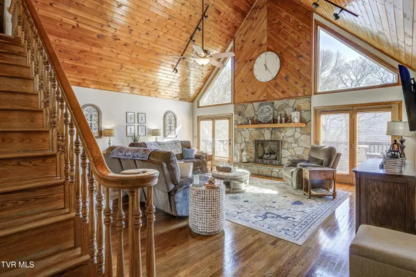$800,000 | 154 Horton Ridge Road, Erwin, TN 37650