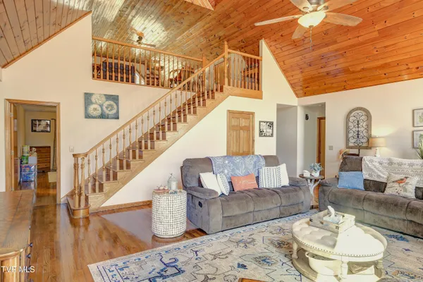 $800,000 | 154 Horton Ridge Road, Erwin, TN 37650