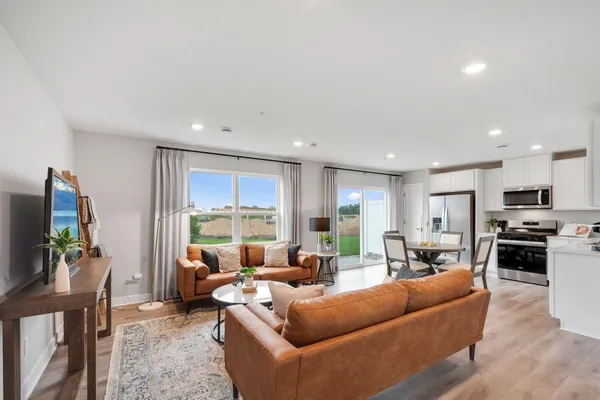 $375,000 | 17516 Driscoll Place, Lakeville, MN 55044