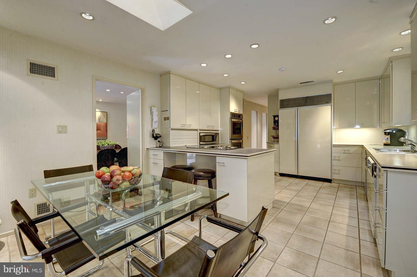 8703 Burning Tree Road Bethesda, MD 20817 - Photo 6 of 30 Kitchen