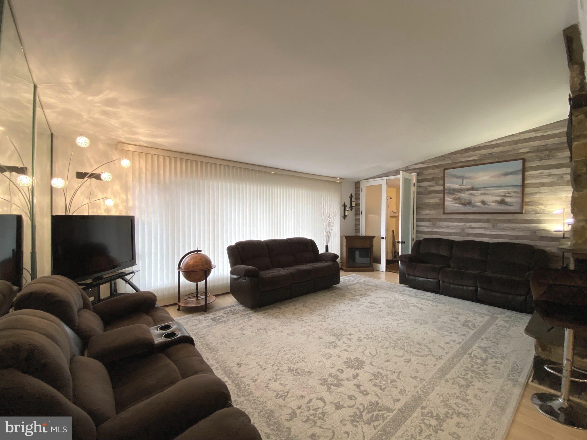 1103 Arboretum Road Wyncote, PA 19095 - Photo 14 of 38 Gallery Image 14