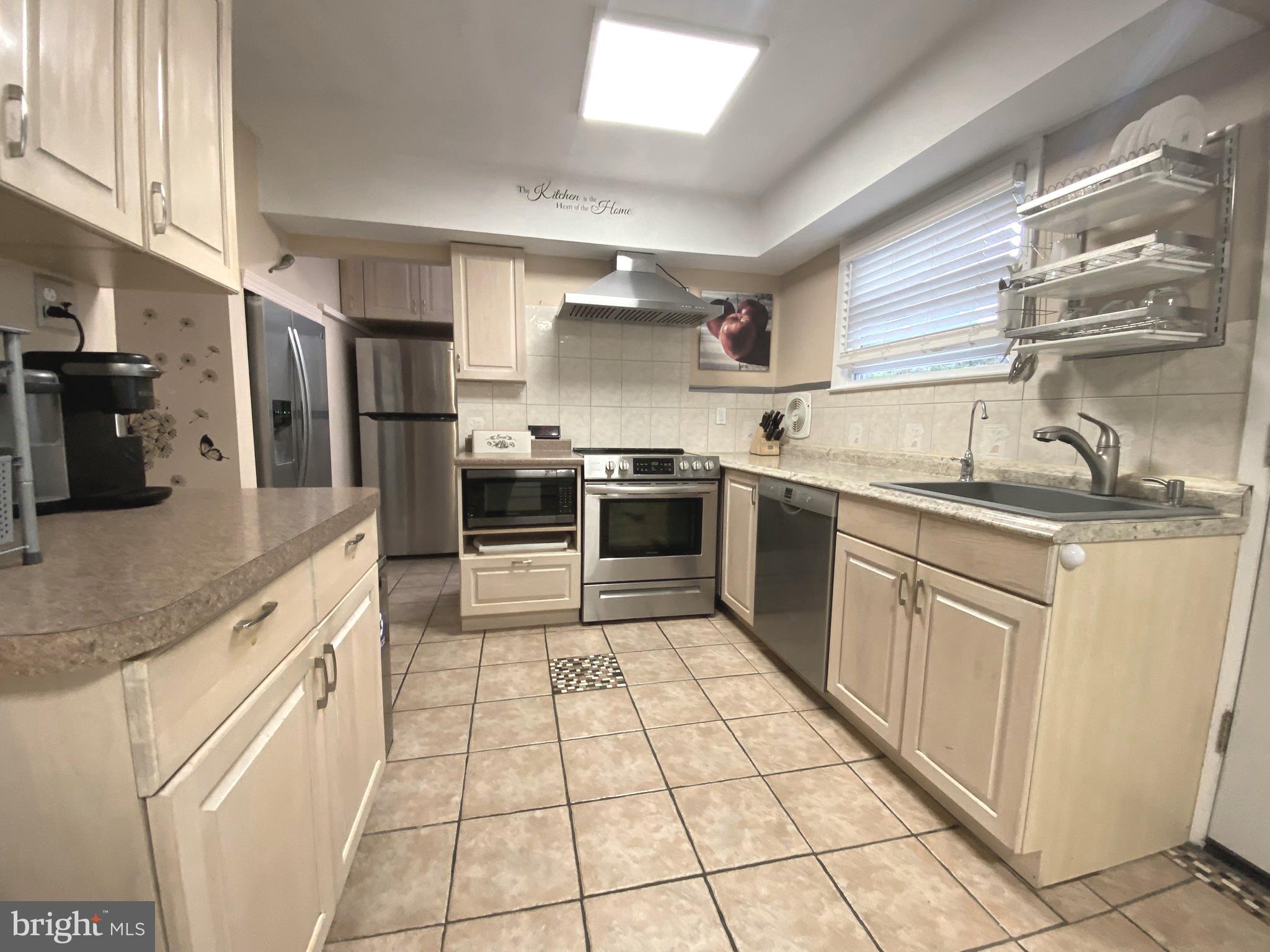 1103 Arboretum Road Wyncote, PA 19095 - Photo 15 of 38 Gallery Image 15