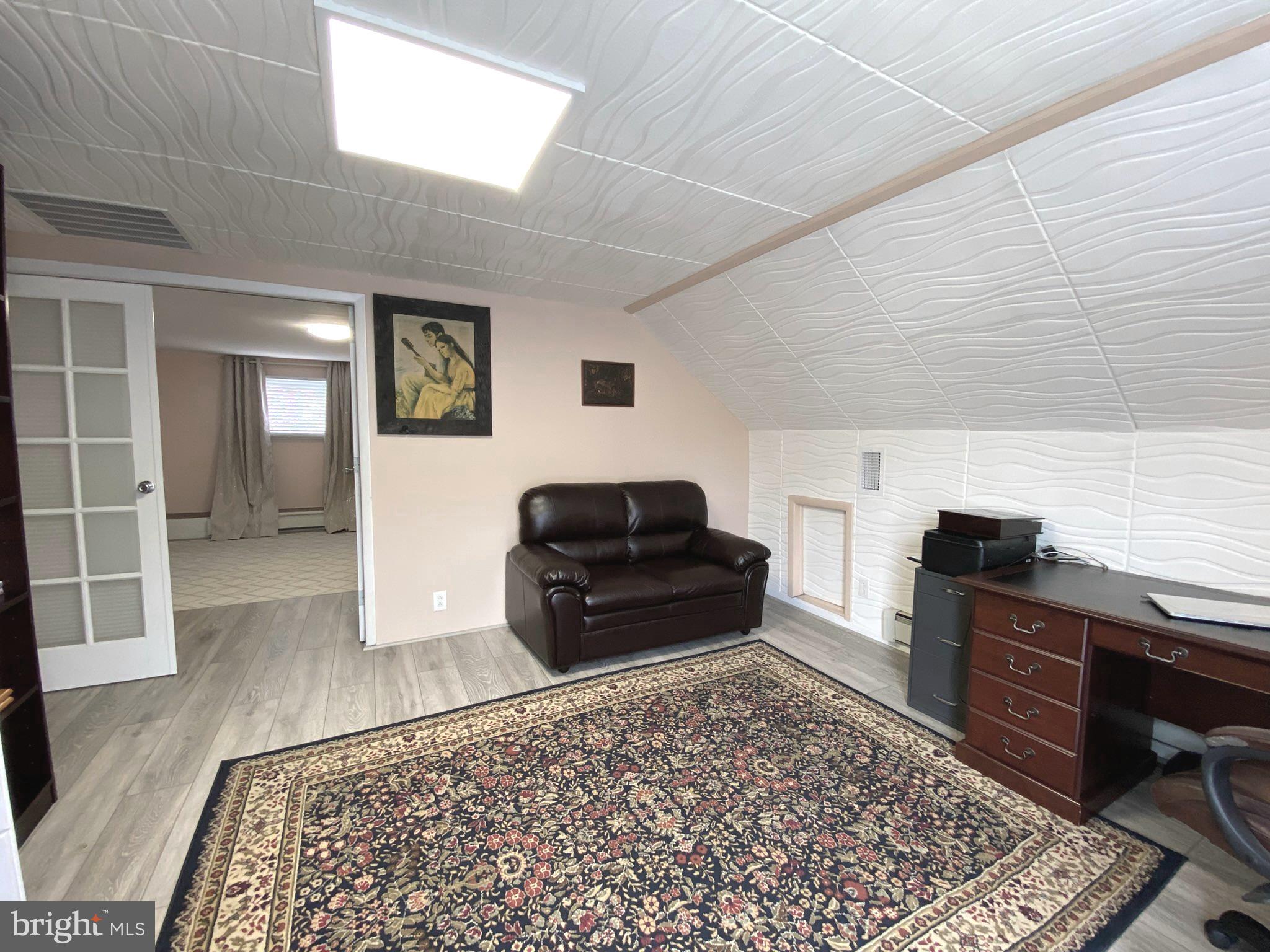 1103 Arboretum Road Wyncote, PA 19095 - Photo 23 of 38 Gallery Image 23