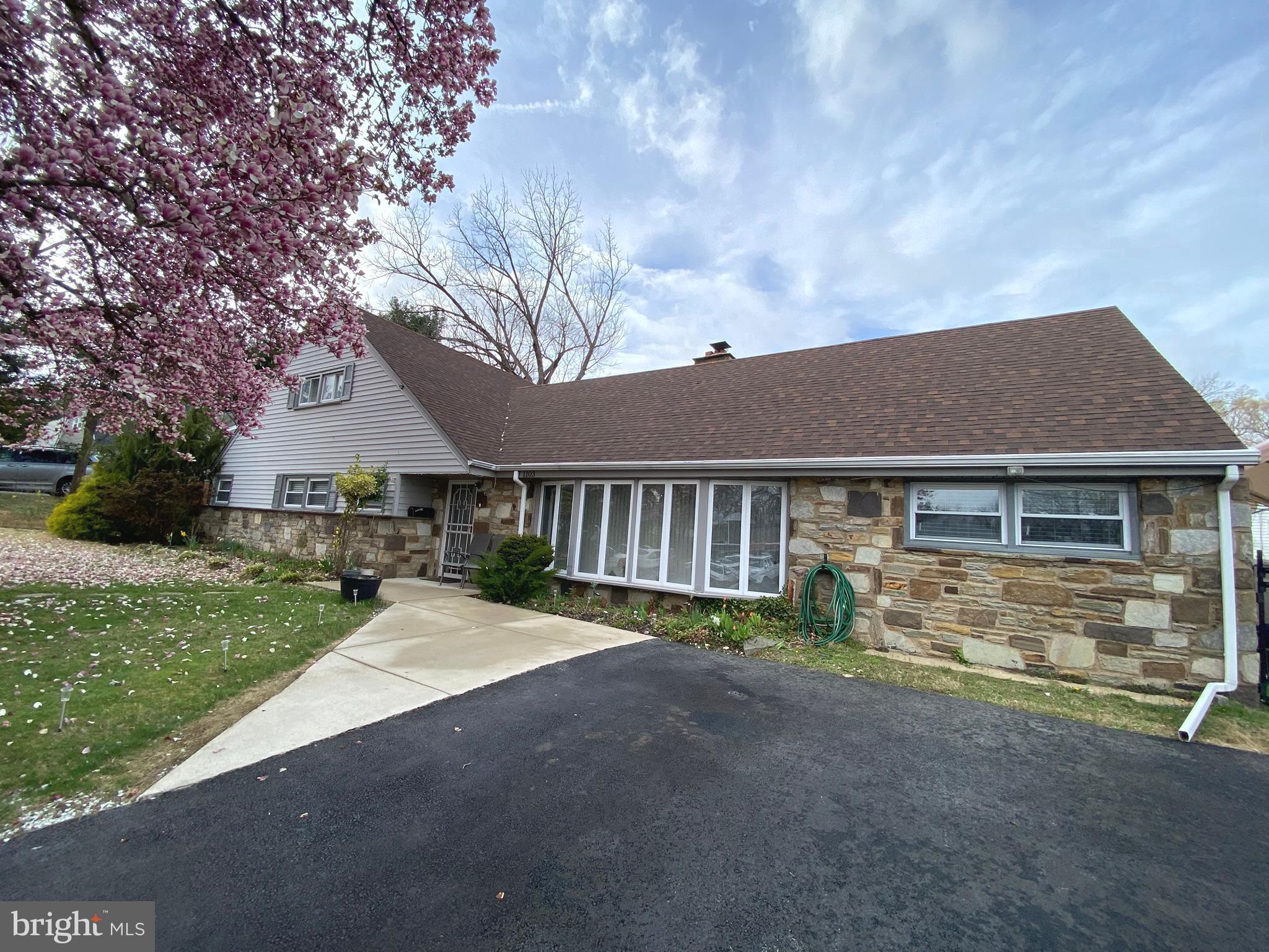1103 Arboretum Road Wyncote, PA 19095 - Photo 6 of 38 Gallery Image 6
