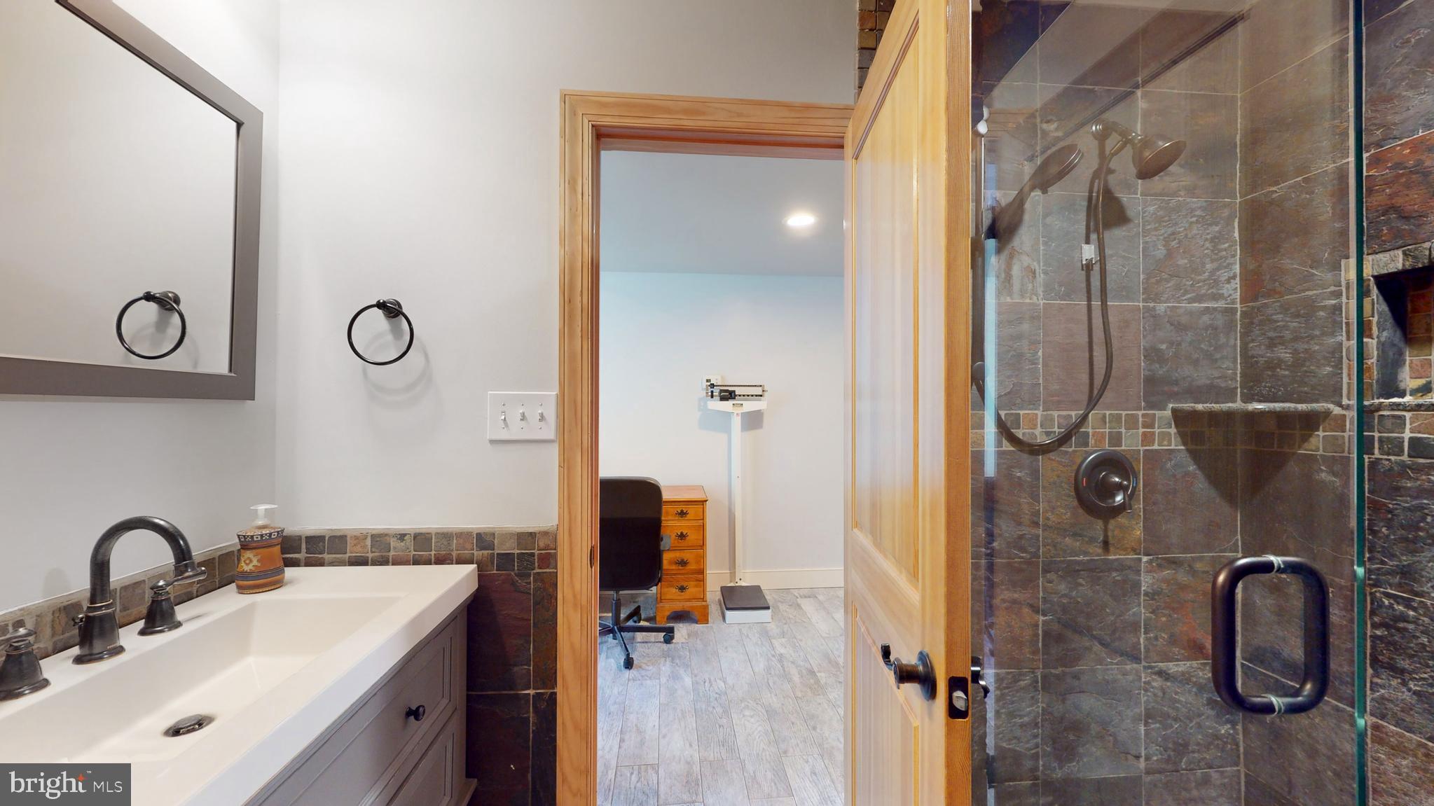 901 Crum Creek Road Springfield, PA 19064 - Photo 50 of 115 Level 1 full bath.
